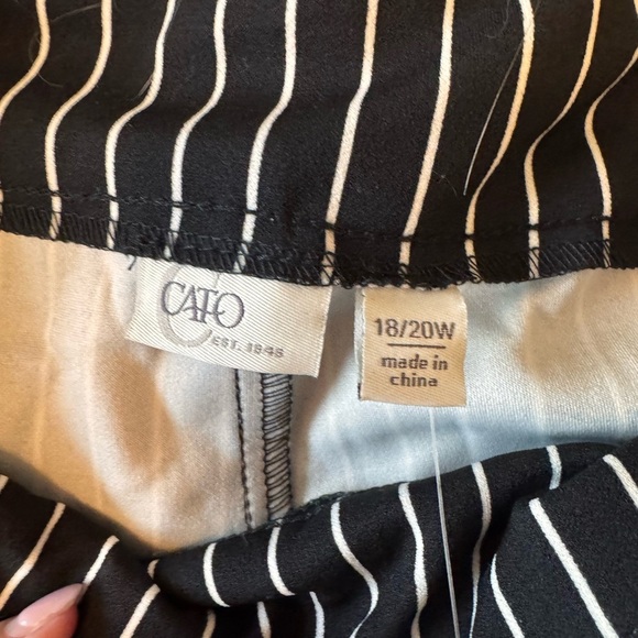 Cato Black and White Pencil Pants Casual - Picture 3 of 3
